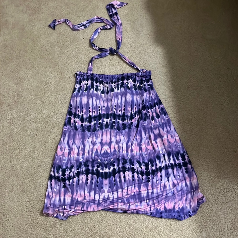 See in love sun dress. Side medium. Worn one time.